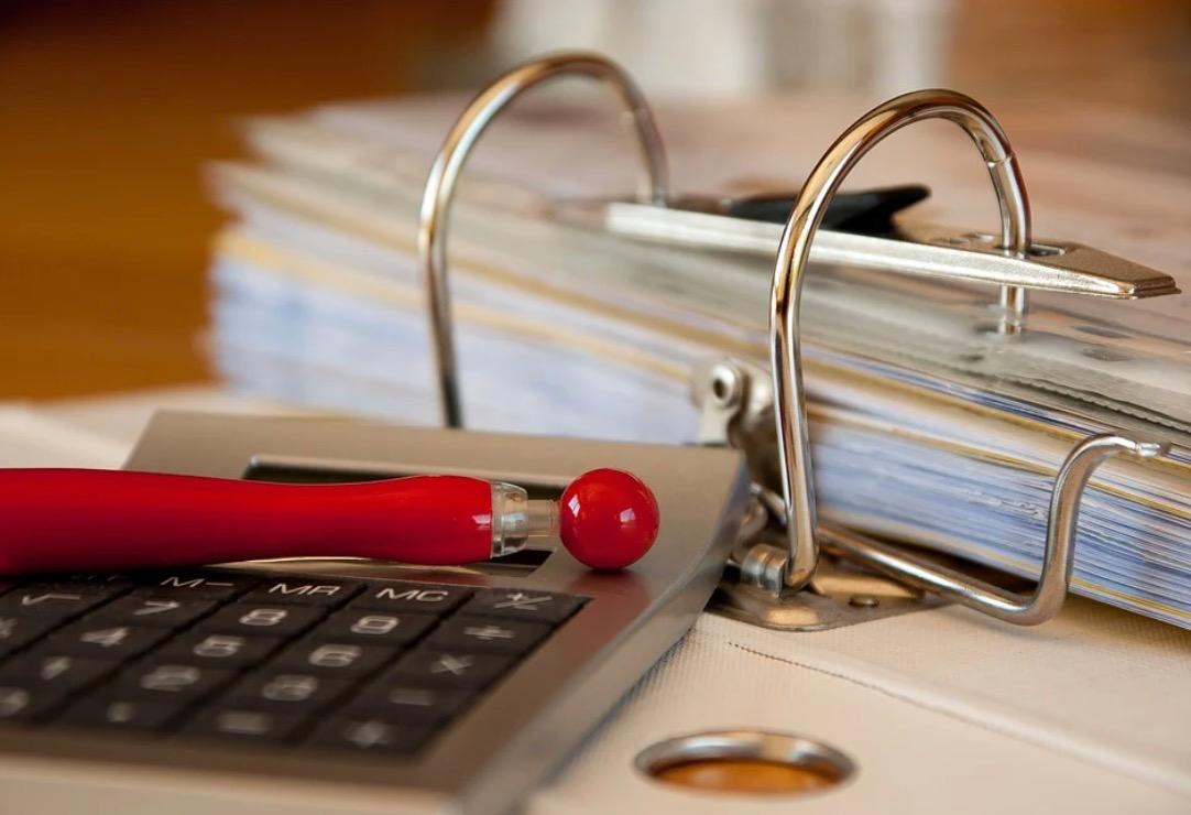 注冊一家香港公司費用大概是多少？每年的維護(hù)費用又是多少？